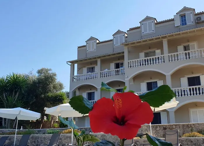Hibiscus - First Floor 3 & 4 Appartement