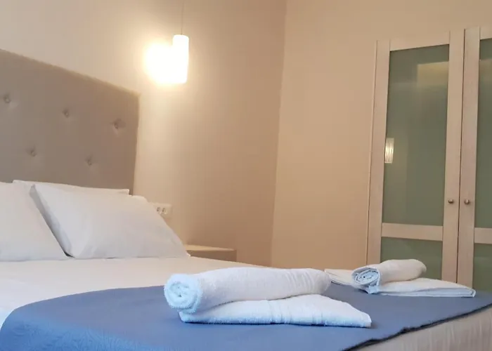 Hibiscus - First Floor 3 & 4 Apartament Gouvia