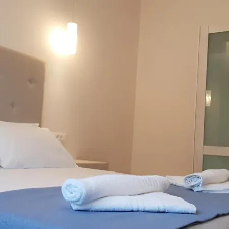 Hibiscus - First Floor 3 & 4 Apartament Gouvia