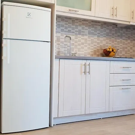 Hibiscus - First Floor 3 & 4 * Gouvia